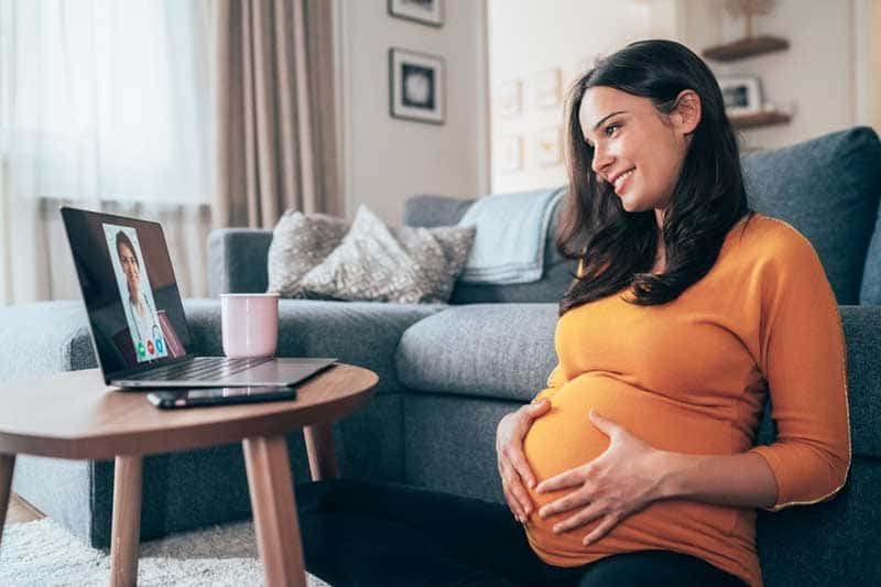 cobertura de maternidad SURA